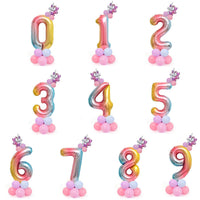 Globos con números de arcoíris degradados de unicornio