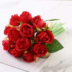 Bouquets de roses artificielles