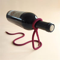 Portabotellas de vino con cadena de cuerda flotante Illusion