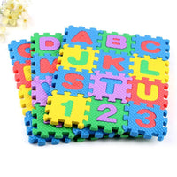 Tapis puzzle lettres et chiffres
