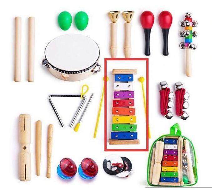 Ensemble d'instruments de musique pour l'éducation de la petite enfance