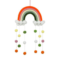 Adorno decorativo colgante con borla de arcoíris
