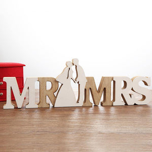 Décoration de mariage en bois MR &amp; MRS