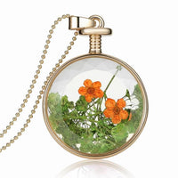Medallones de cristal de flores secas
