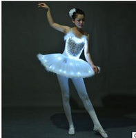 Costume de ballet lumineux
