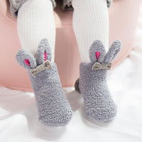 Calcetines tipo pantuflas Fuzzy Bunny (bebé/niño pequeño)
