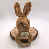 Anneau de dentition en bois de lapin tricoté