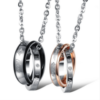 Colliers à pendentif à double anneau d'amour éternel 