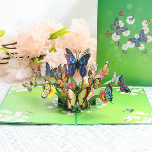 Tarjeta emergente del día de la madre con mariposas de colores