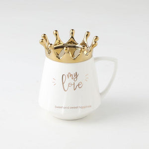 Tasses à couvercle couronne pour votre reine