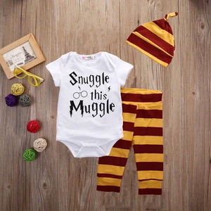 Snuggle This Muggle Harry Potter traje de bebé (3 piezas)
