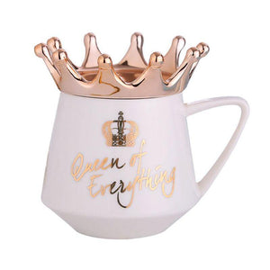 Tasse en céramique avec couvercle de couronne Queen of Everything
