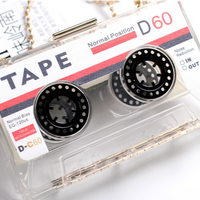 Monedero retro con cinta de casete