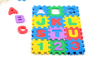 Tapis puzzle lettres et chiffres