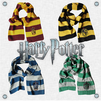Bufandas con insignia de la universidad de Harry Potter