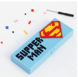 Caja de lápices de diseño DIY con bloques de construcción
