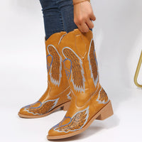 Botas de vaquero occidentales para mujer, zapatos con bordado de alas, tacón bajo
