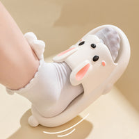 Lindas zapatillas de conejo para niños y mujeres, zapatos de verano para el hogar, zapatillas de baño
