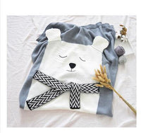 Couvertures pour bébé en tricot renard ou ours
