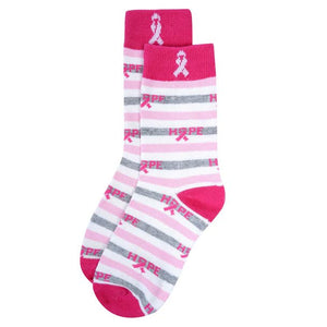 Calcetines novedosos para la concientización sobre el cáncer de mama