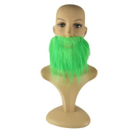 Espectáculo de carnaval verde irlandés decorado con barba
