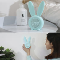Réveil numérique LED avec oreilles de lapin, affichage électronique, contrôle du son, lampe de nuit en forme de lapin mignon, horloge de bureau pour la décoration de la maison
