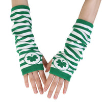 Conjunto de calcetines de rayas verdes con diadema de trébol irlandés
